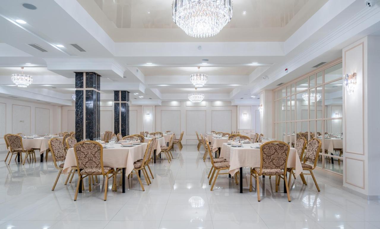 Aura Hotel Tbilisi Exteriör bild