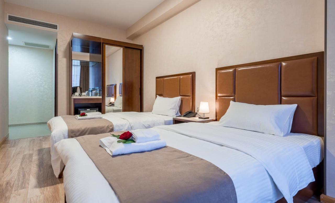 Aura Hotel Tbilisi Exteriör bild